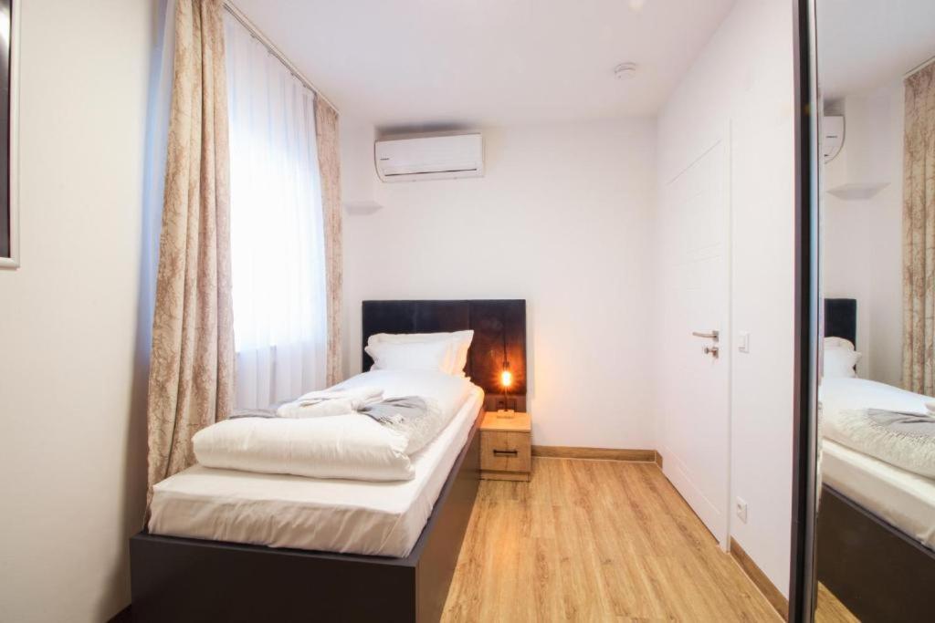 Hotel Dona 베르기슈글라트바흐 외부 사진